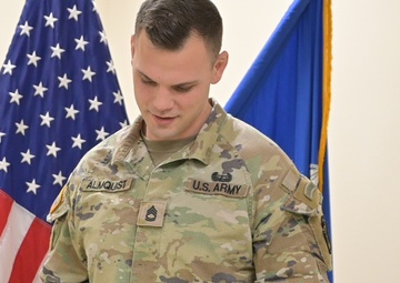 Soldier awarded for volunteer work