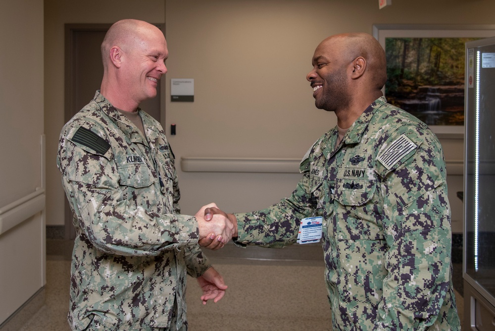 NMRTC, Bethesda Leadership announce Sailor of the Quarter winners