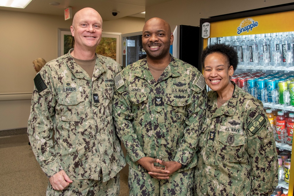 NMRTC, Bethesda Leadership announce Sailor of the Quarter winners