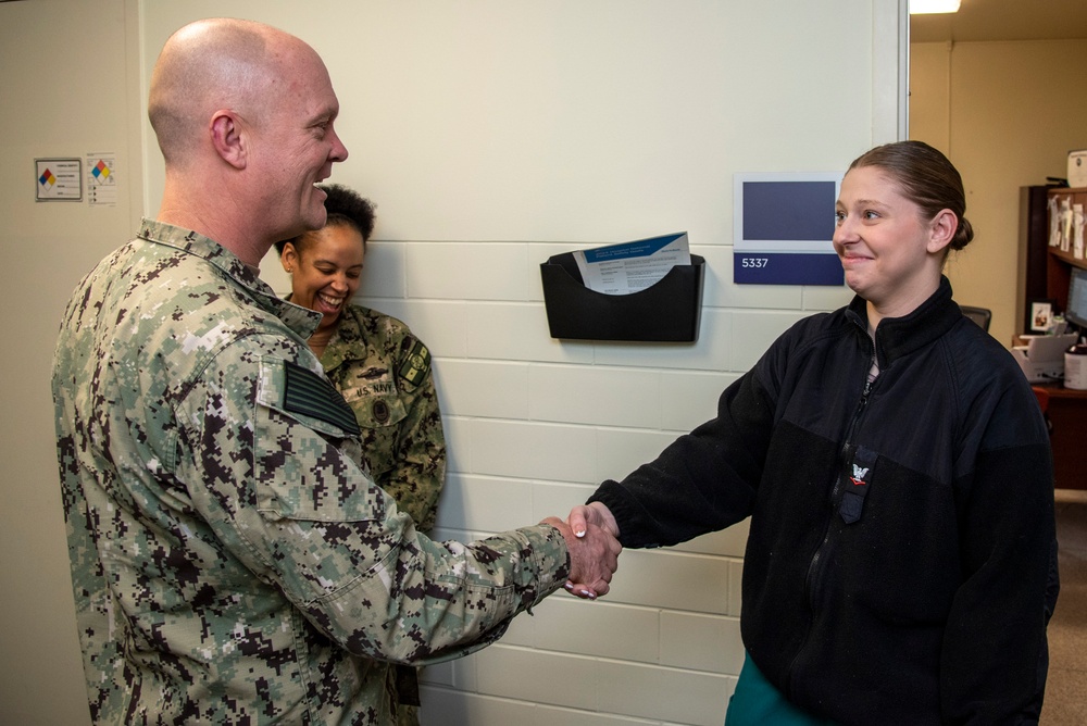 NMRTC, Bethesda Leadership announce Sailor of the Quarter winners