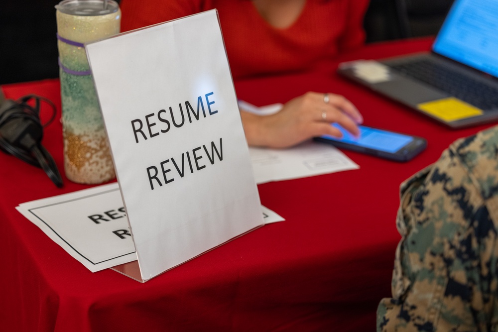 DVIDS Images Hiring Our Heroes Skillbridge Expo at Camp Lejeune