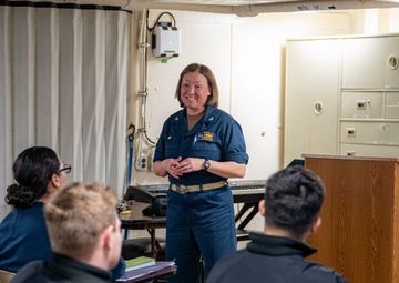 Somerset CO Welcomes New Sailors