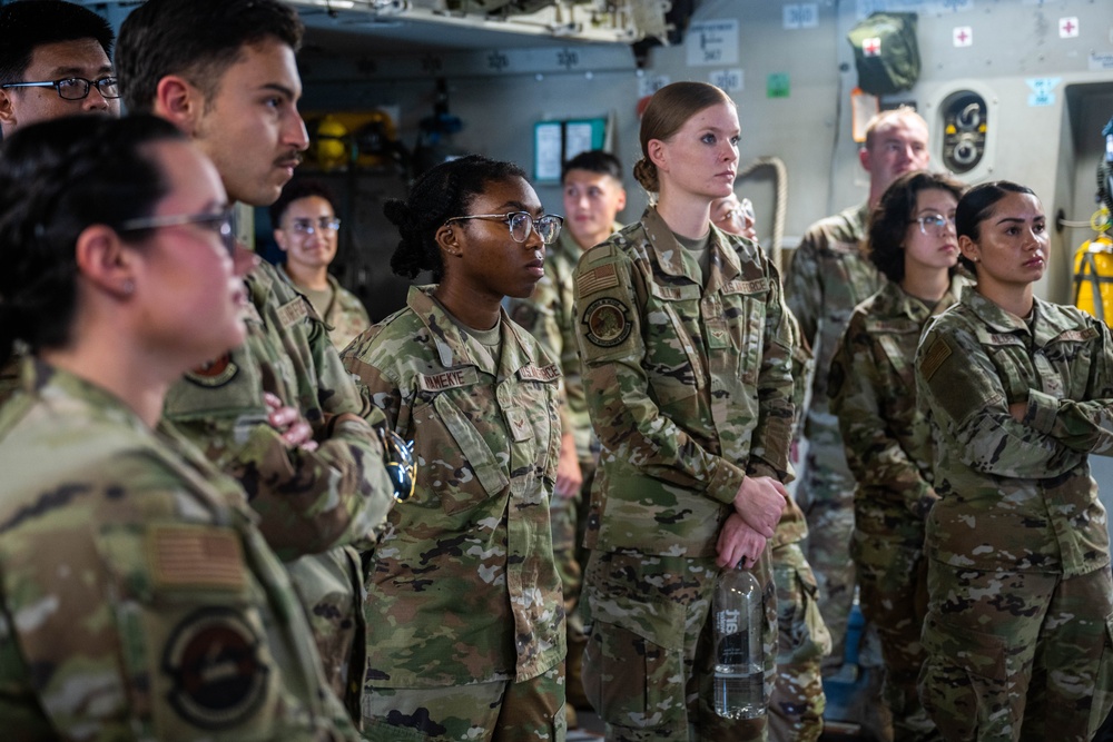 First Term Airmen learn C-17 Globemaster III capabilities