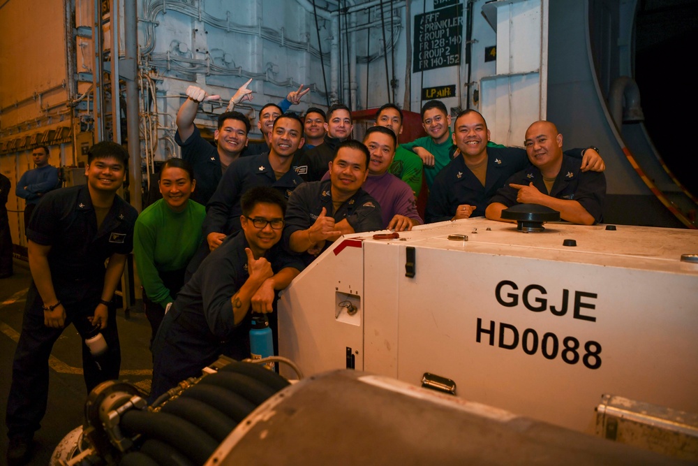 Two Story Road Performs Concert Aboard USS Carl Vinson (CVN 70)