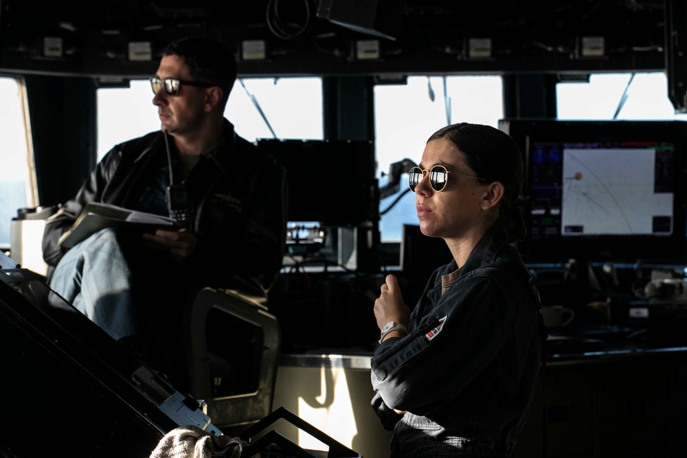 Sterett Participates in Multi-Large Deck Event