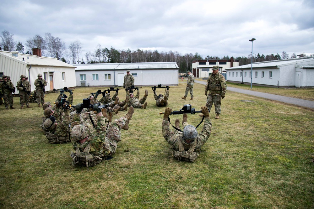 7th Army NCOA: React to Indirect Fire While Dismounted