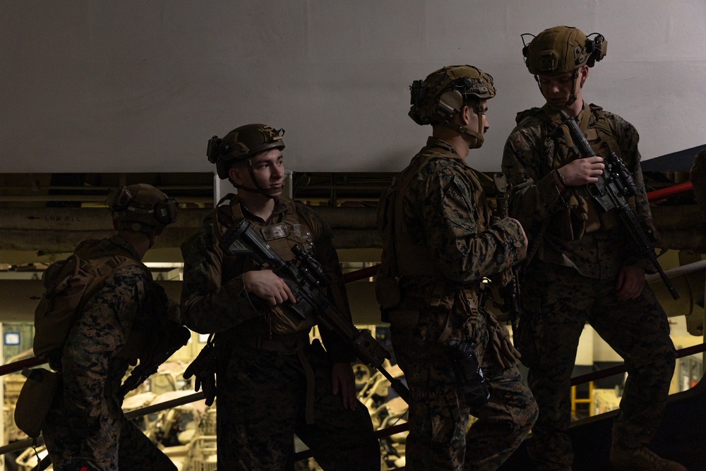 BLT 1/1 conducts reinforcement rehearsal