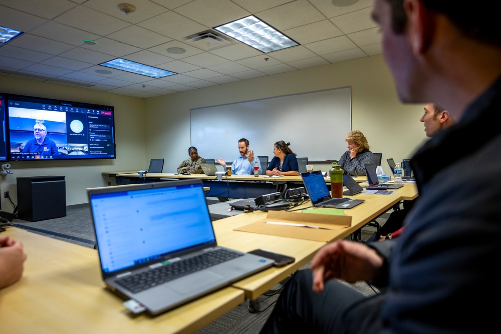 Headwaters Highlights: Contract specialist jobs rise in demand throughout government agencies