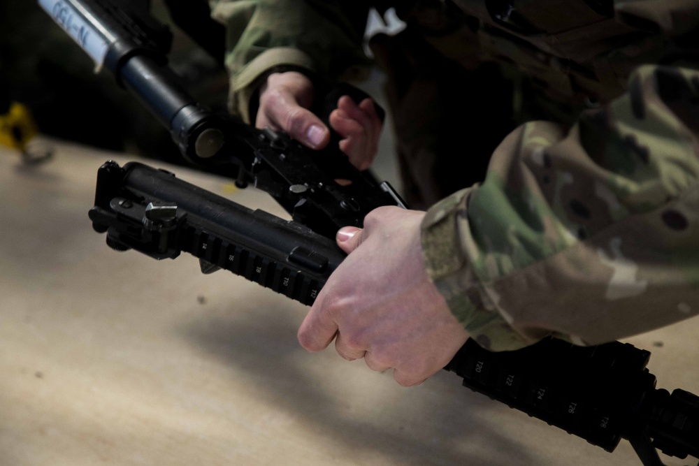 7th Army NCOA: Maintain an M4-series Rifle Carbine
