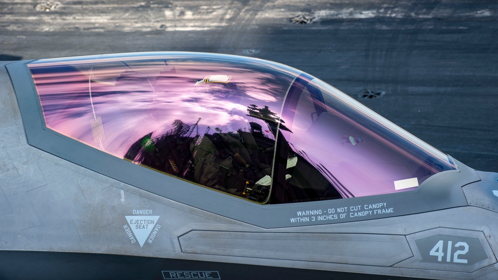 USS Carl Vinson (CVN 70) Conducts Flight Operations