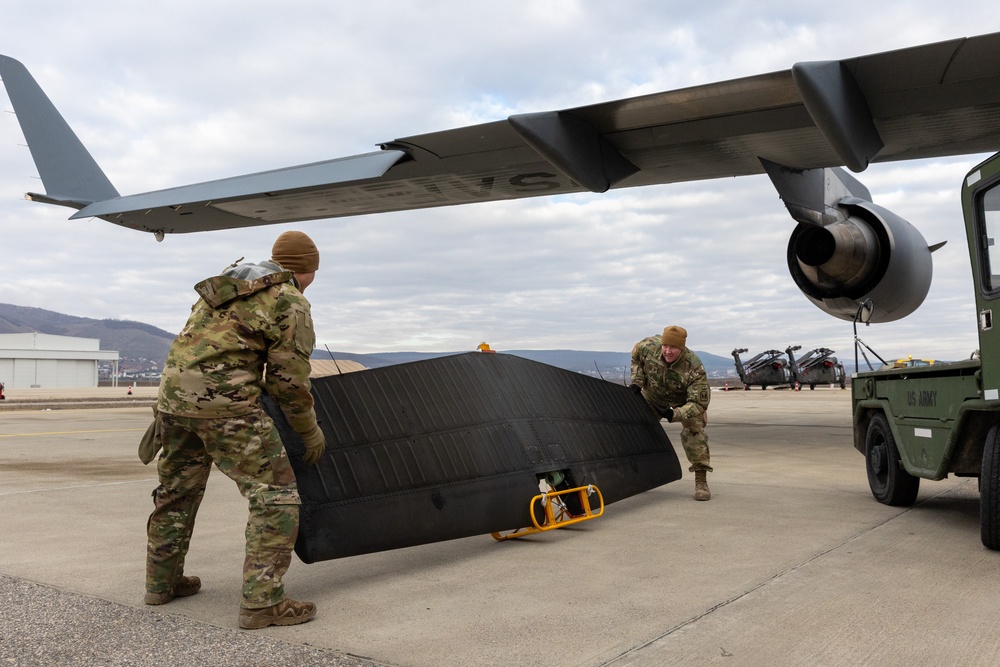 1-126th Aviation Regiment enhances skills while enhancing equipment