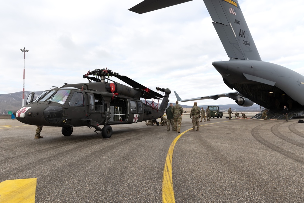 1-126th Aviation Regiment enhances skills while enhancing equipment