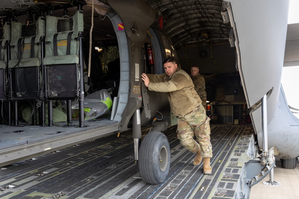 1-126th Aviation Regiment enhances skills while enhancing equipment