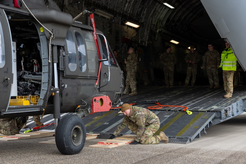 1-126th Aviation Regiment enhances skills while enhancing equipment