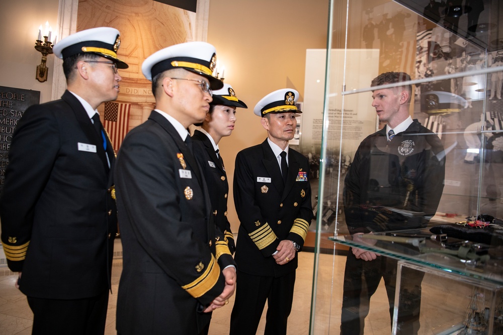 Chief of Naval Operations for the Republic of Korea Adm. Yang Yong-mo Participates in a Navy Full Honors Wreath-Laying Ceremony