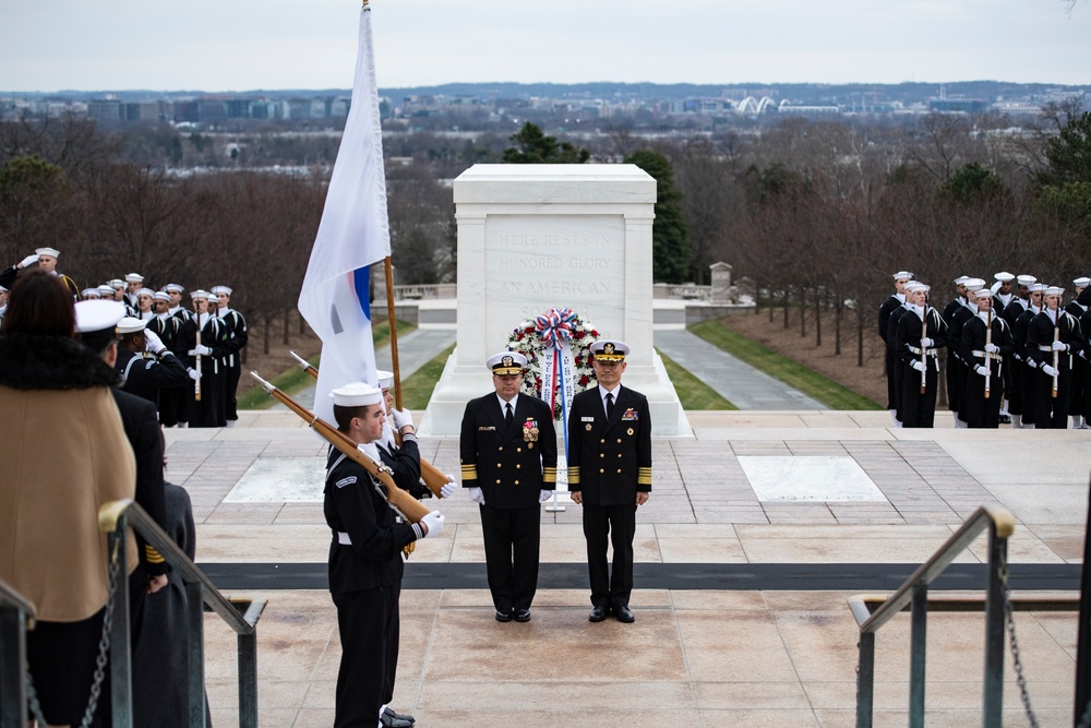 Chief of Naval Operations for the Republic of Korea Adm. Yang Yong-mo Participates in a Navy Full Honors Wreath-Laying Ceremony