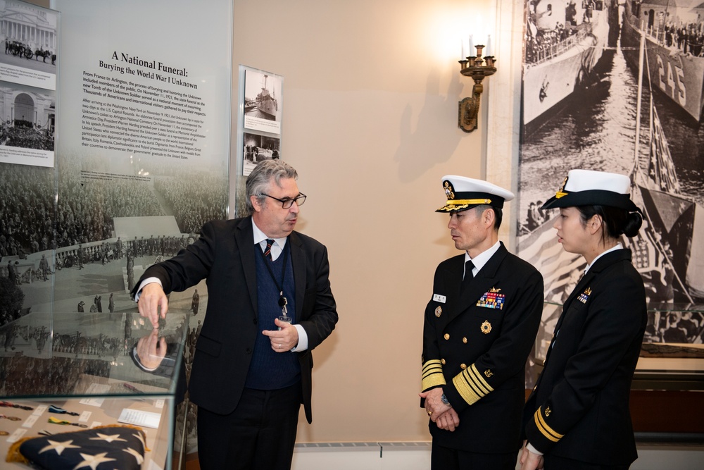 Chief of Naval Operations for the Republic of Korea Adm. Yang Yong-mo Participates in a Navy Full Honors Wreath-Laying Ceremony