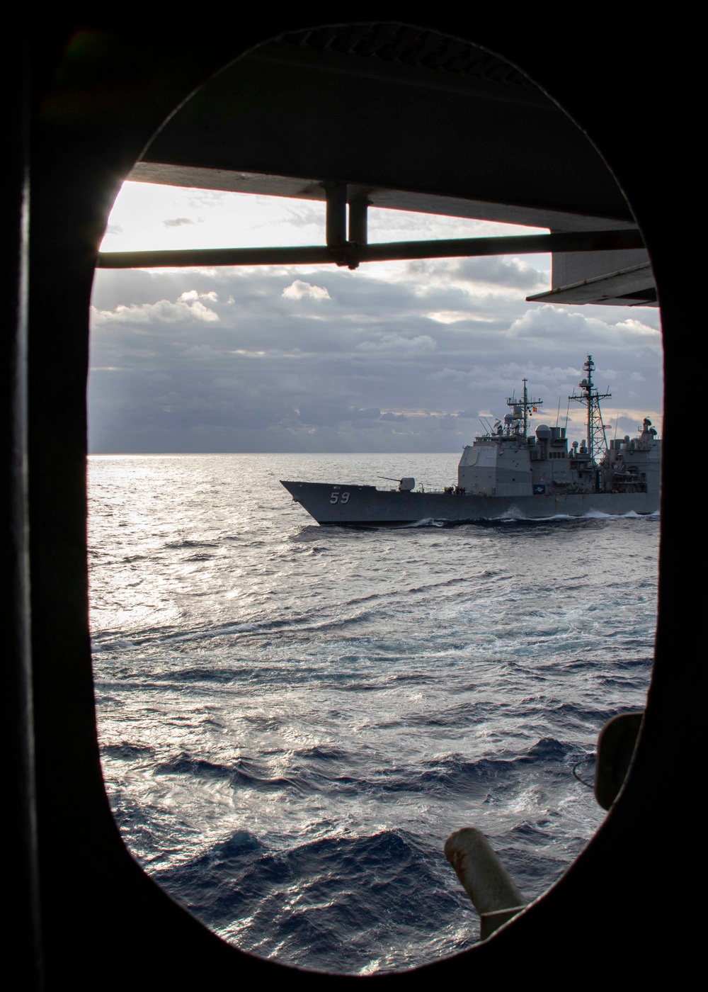 USS Carl Vinson (CVN 70) Conducts Fueling-at-Sea