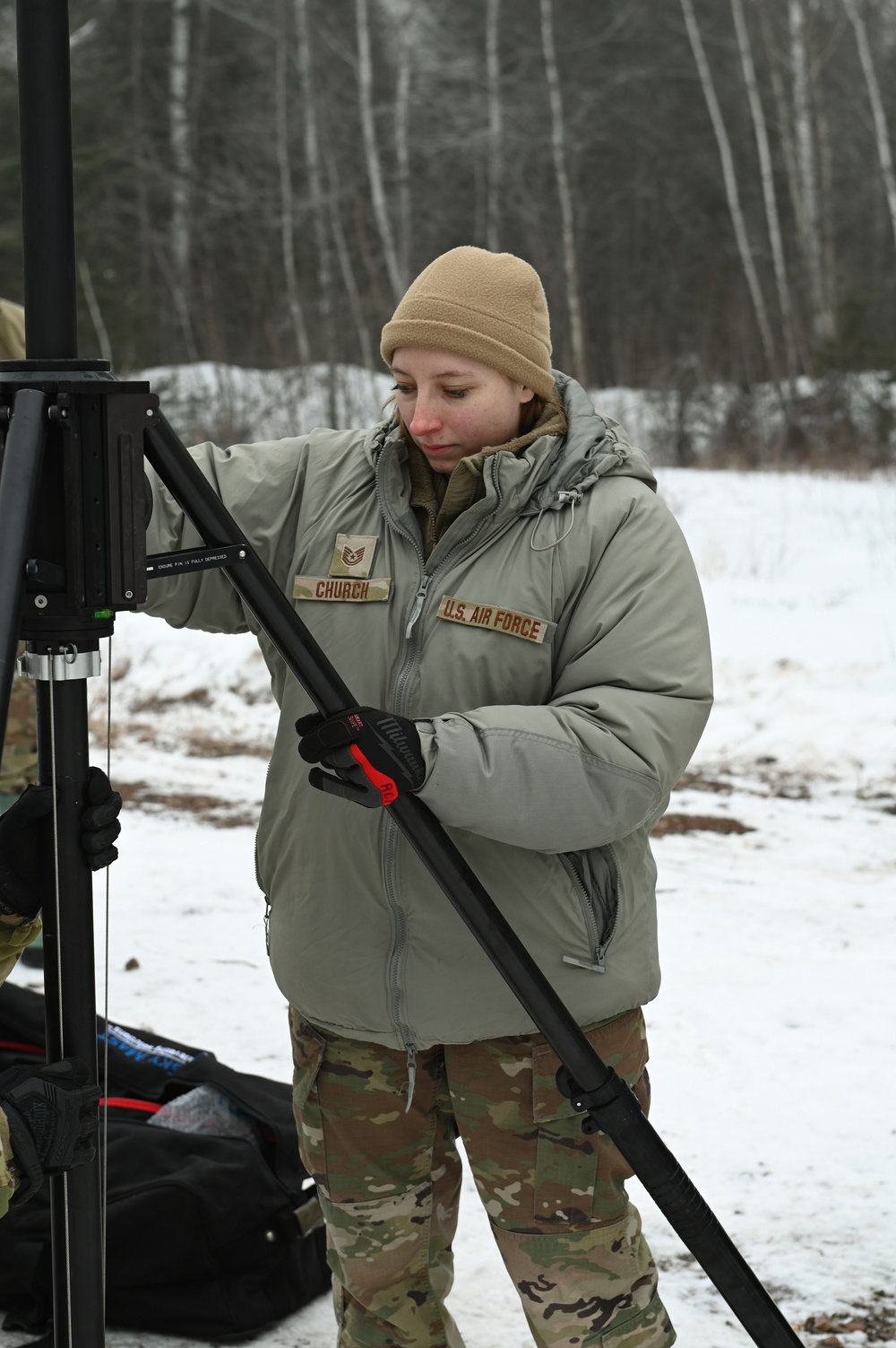 Minnesota National Guard conducts winter communications training