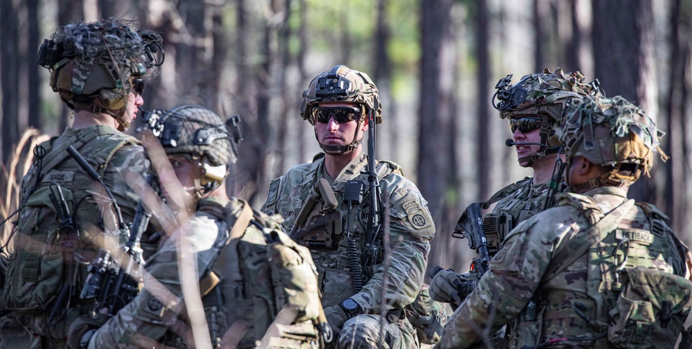 82nd ABN DIV Paratroopers conduct brigade live-fire exercise