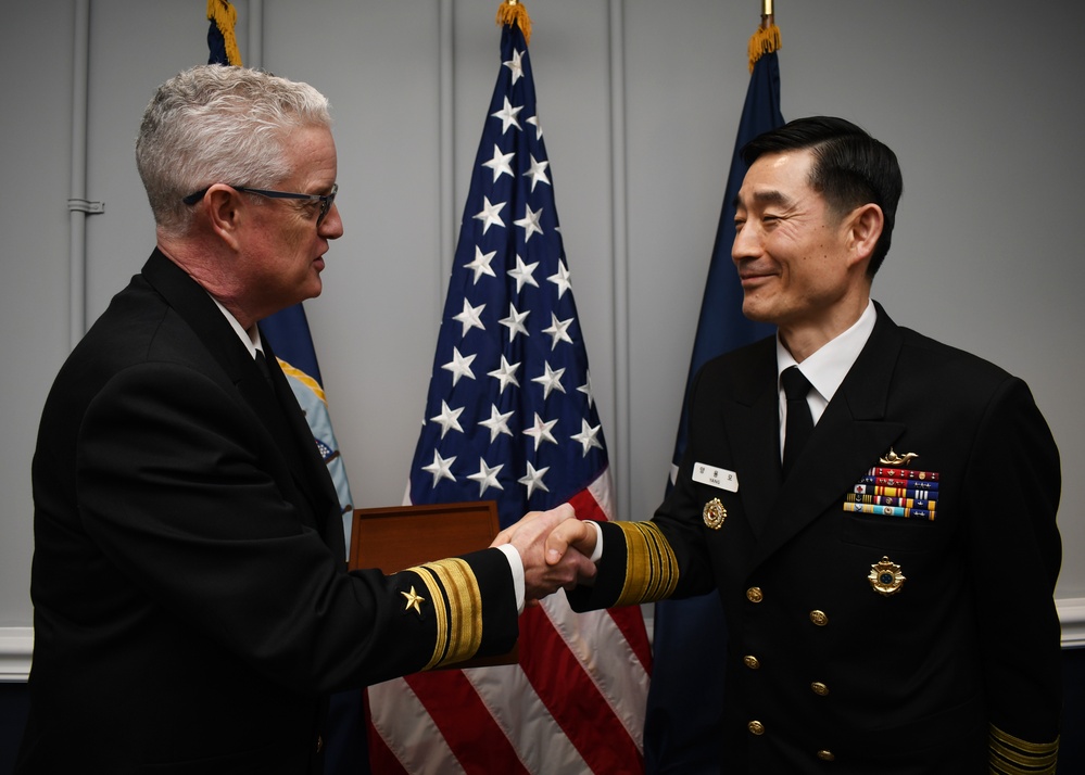 Republic of Korea Chief of Naval Operations Visits Pax River