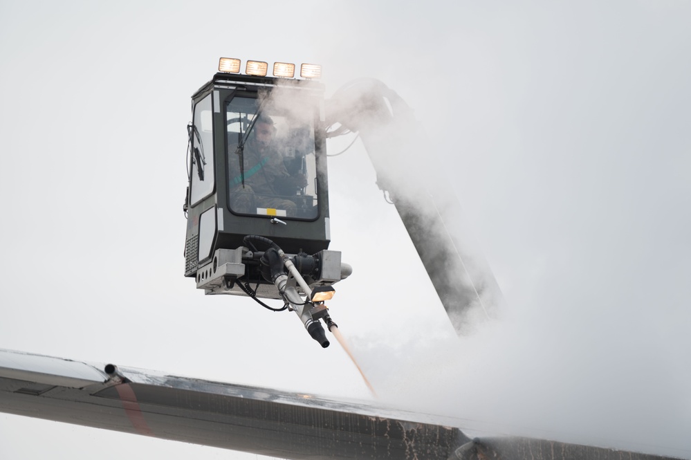 Deicing KC-46