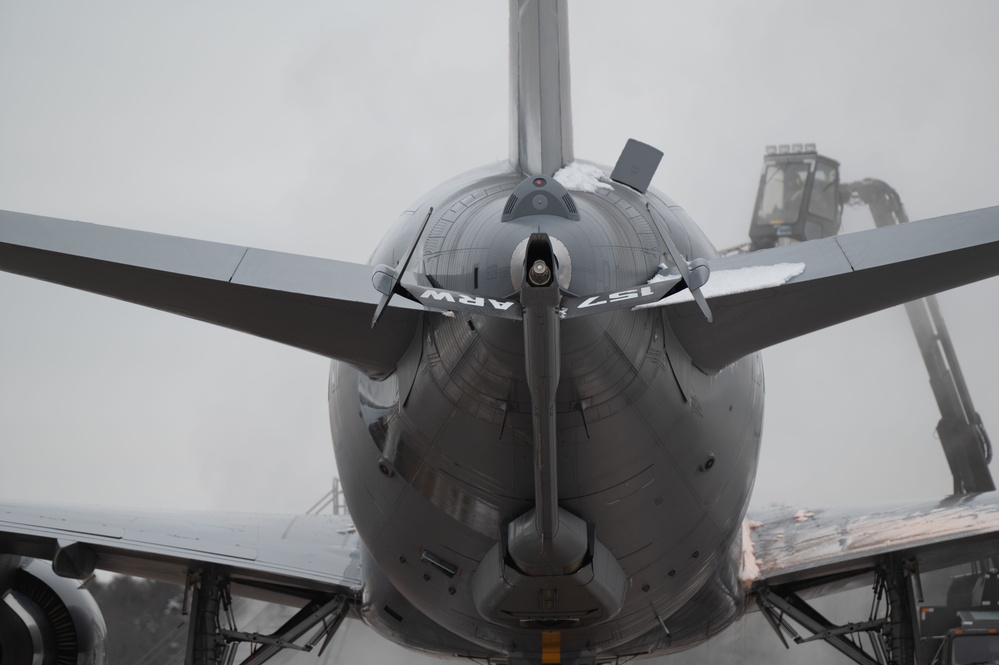 Deicing KC-46