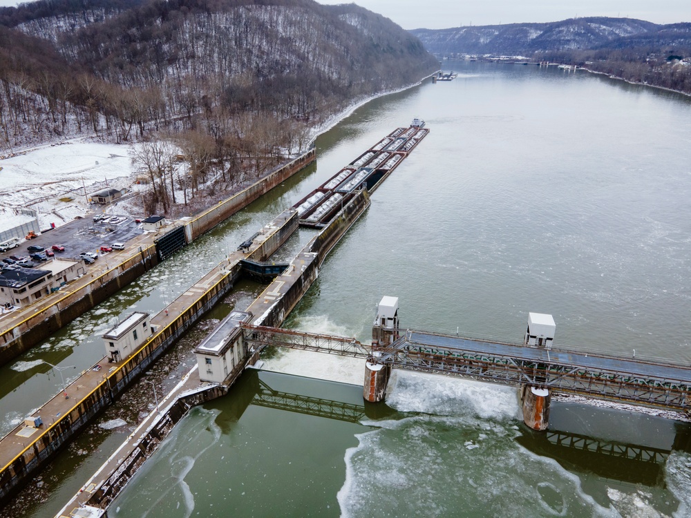 Aerial view of Pittsburgh District’s wintery rivers