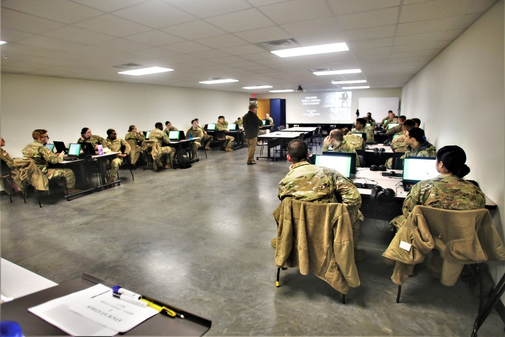 Fort McCoy NCO Academy students learn land-navigation at post’s Virtual Battle Space simulations complex