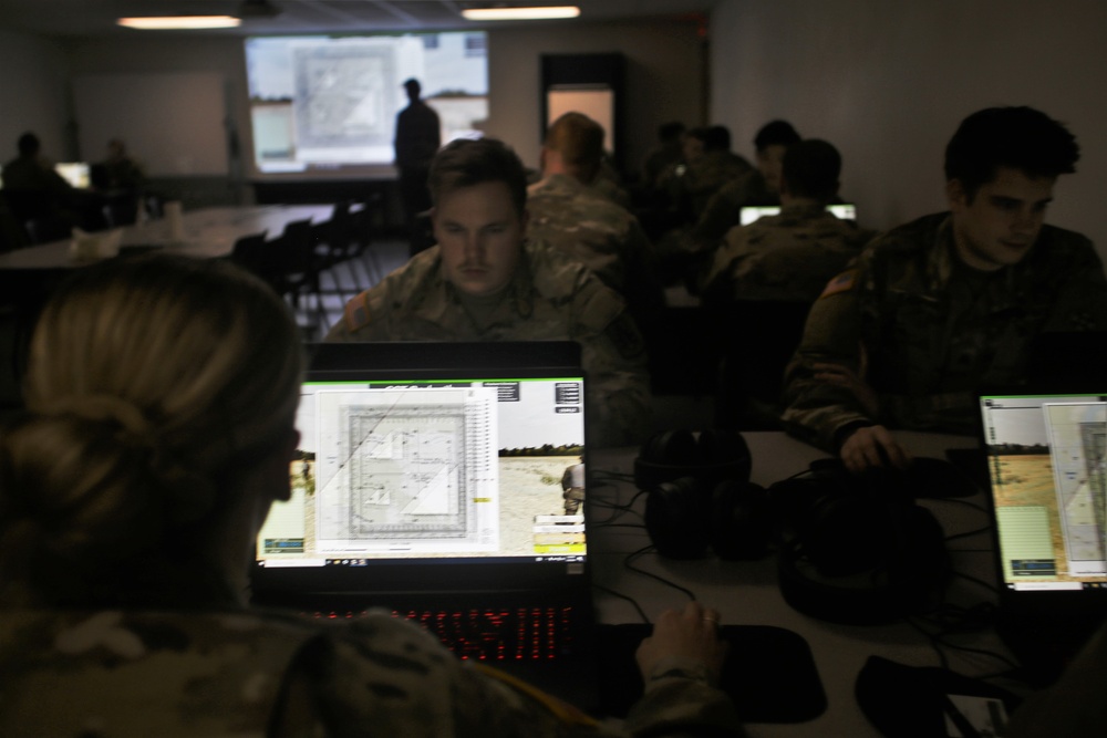 Fort McCoy NCO Academy students learn land-navigation at post’s Virtual Battle Space simulations complex