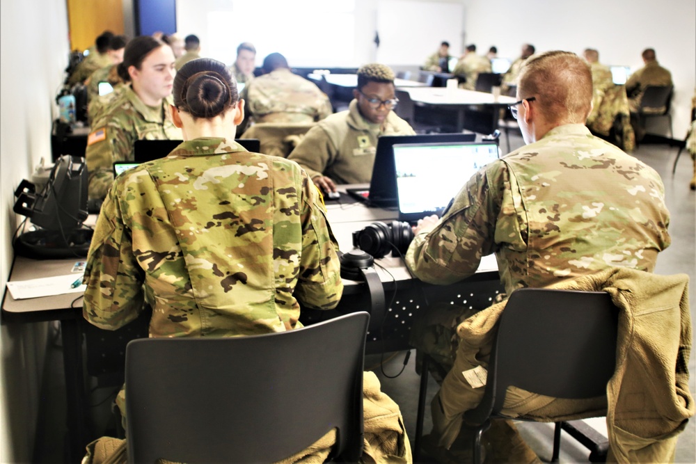 Fort McCoy NCO Academy students learn land-navigation at post’s Virtual Battle Space simulations complex