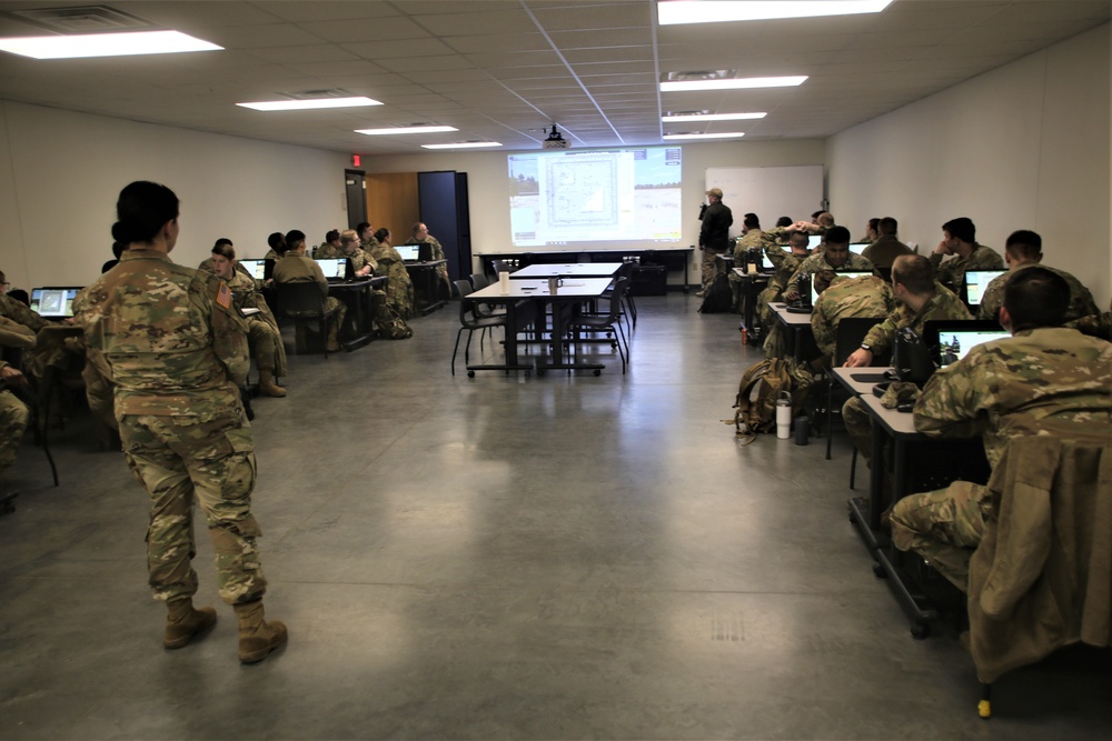 Fort McCoy NCO Academy students learn land-navigation at post’s Virtual Battle Space simulations complex