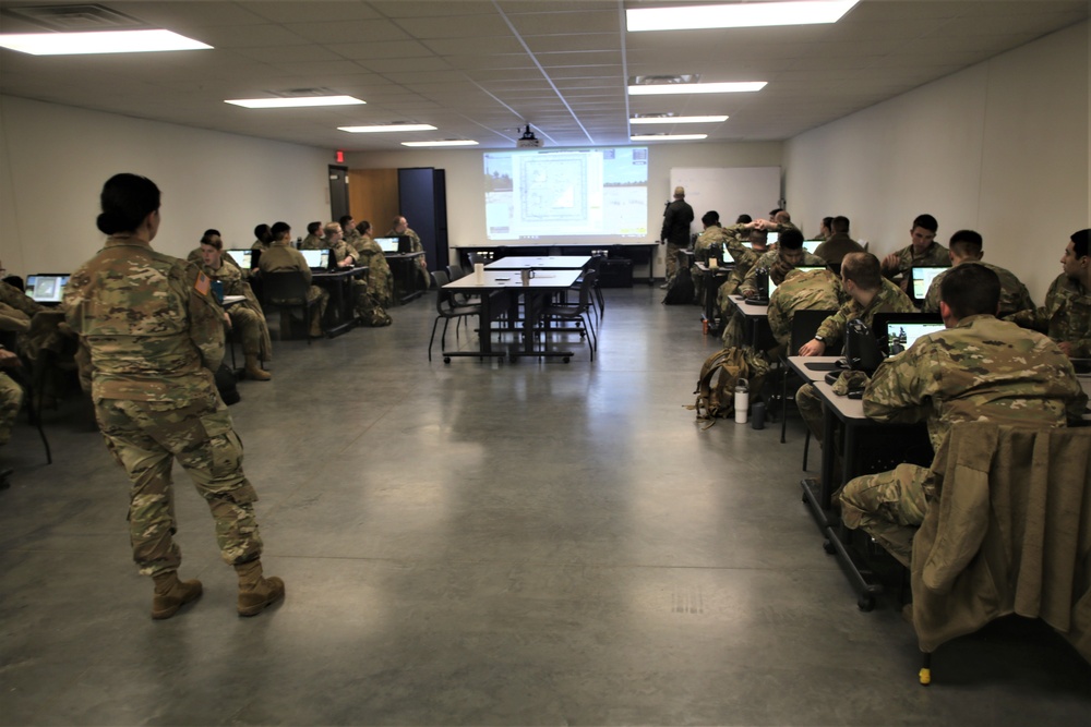 Fort McCoy NCO Academy students learn land-navigation at post’s Virtual Battle Space simulations complex