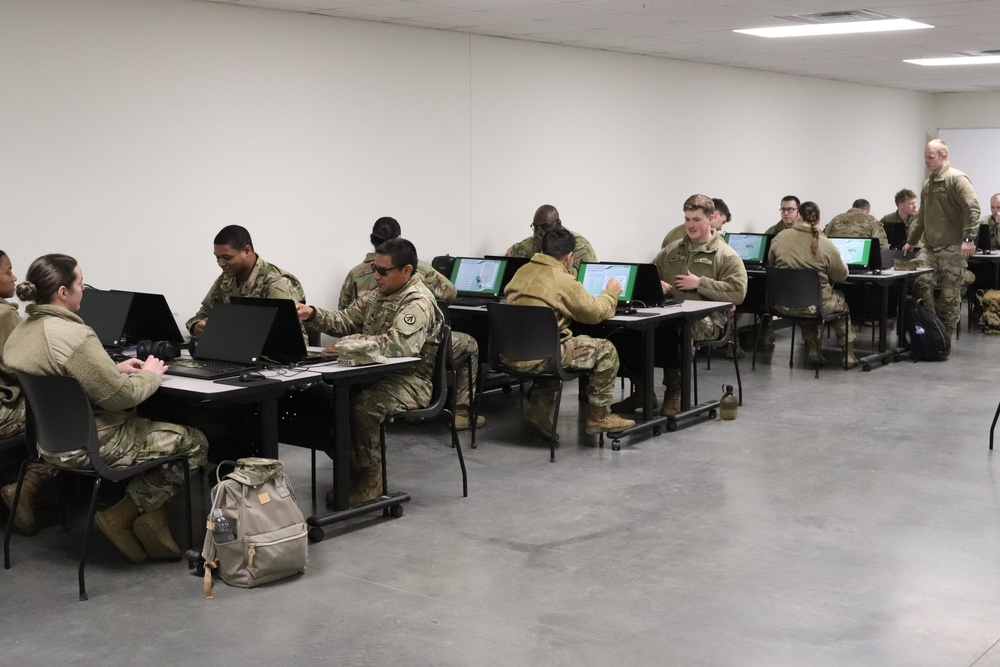 Fort McCoy NCO Academy students learn land-navigation at post’s Virtual Battle Space simulations complex