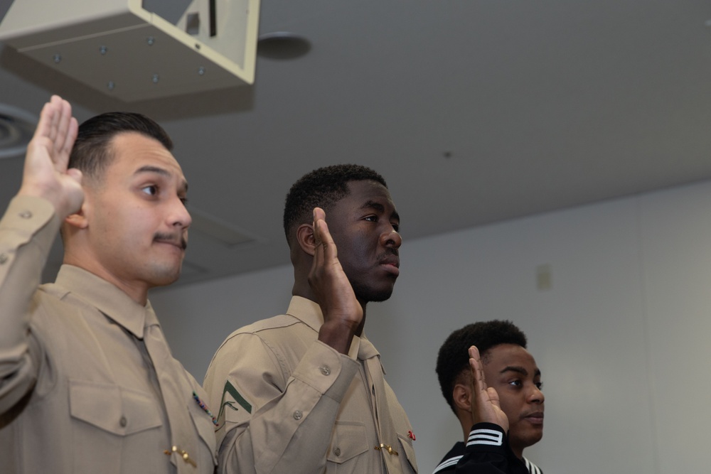 MCAS Iwakuni Marines and Sailors Become Naturalized U.S. Citizens