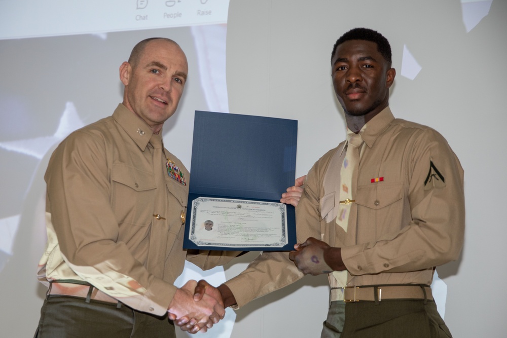 MCAS Iwakuni Marines and Sailors Become Naturalized U.S. Citizens