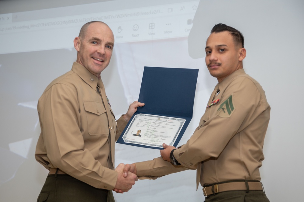 MCAS Iwakuni Marines and Sailors Become Naturalized U.S. Citizens