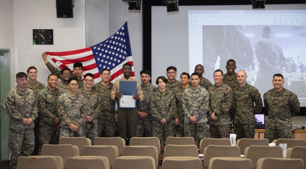 MCAS Iwakuni Marines and Sailors Become Naturalized U.S. Citizens