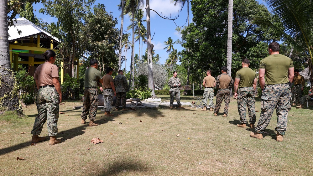 Seabees and Marines Practice Tactics