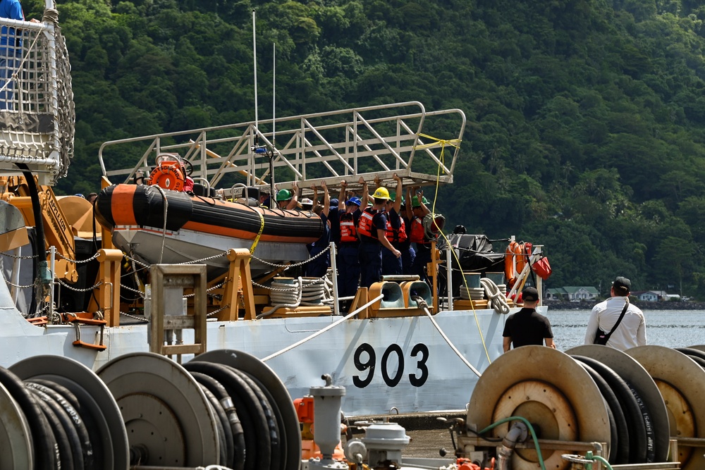 U.S. Coast Guard Cutter Harriet Lane arrives to American Samoa