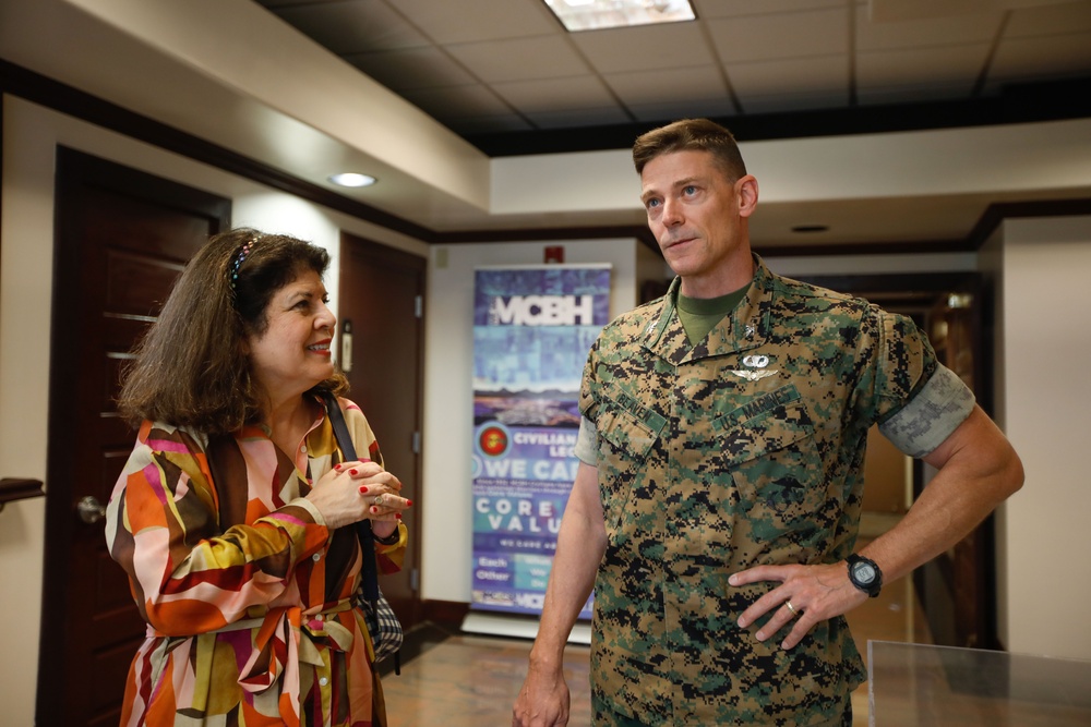 Leading Us to a Solution: Patricia Barron, Deputy Assistant Secretary of Defense, visits Marine Corps Base Hawaii