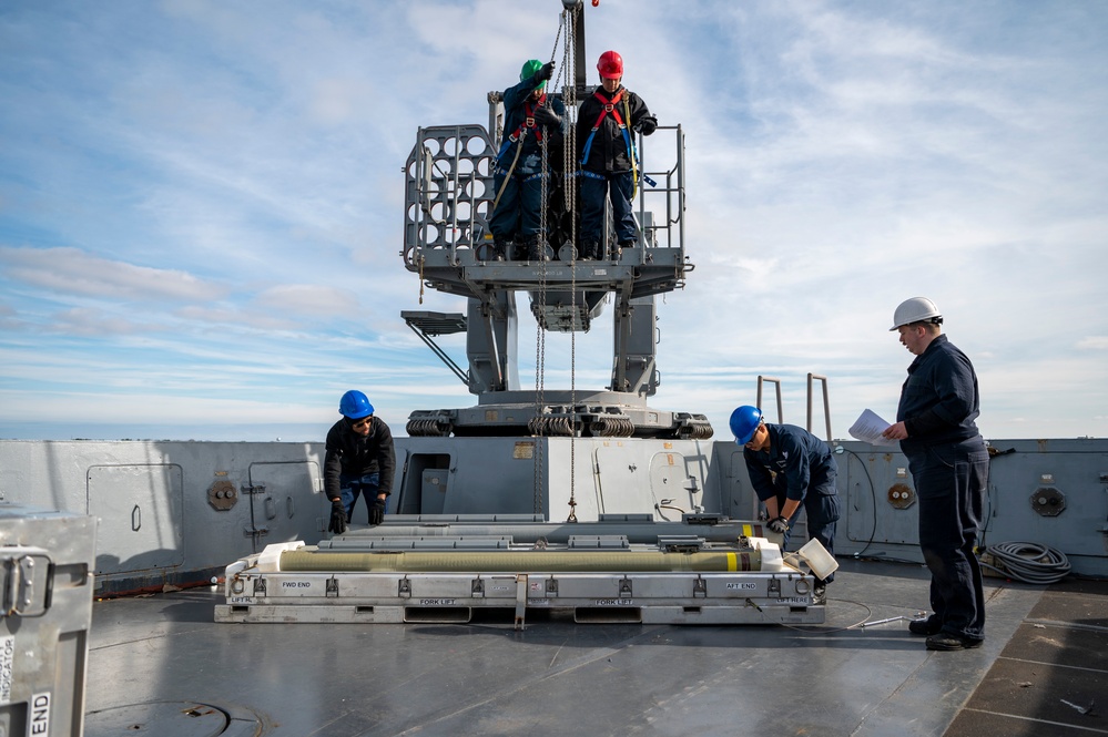 USS New York Ammunition Onload