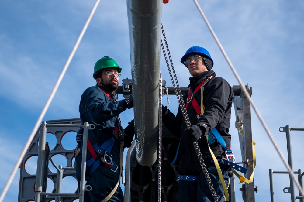 USS New York Ammunition Onload