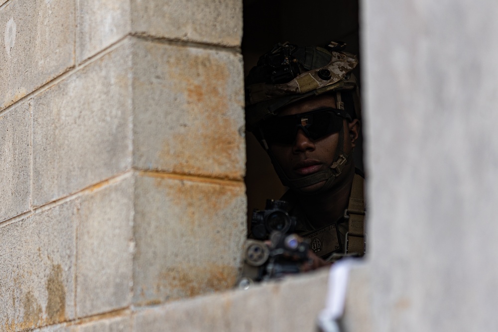 DVIDS - Images - 3d Marine Division Squad Competition: 2d Battalion, 2d ...