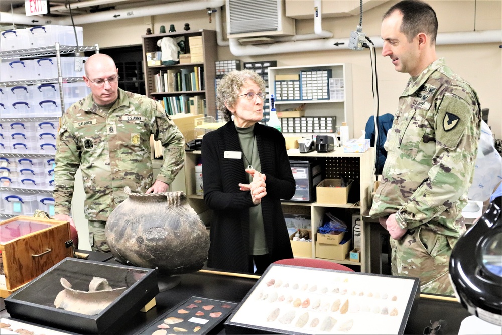 Fort McCoy leaders visit Mississippi Valley Archaeology Center