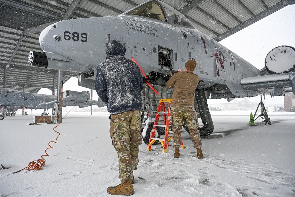 Airmen Perform Preflight Checks on A-10C Thunderbolt II at Selfridge Air National Guard Base