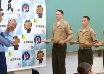 MARINES’ TRAINING PREVENTS SECONDARY CHAOS ON RT 58 / 海兵隊、訓練のたまもの ー 国道事故での二次被害防止に貢献