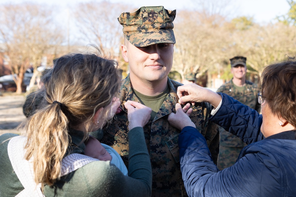 MARFORCOM Deputy Commander promotes Marine Judge Advocate to Major