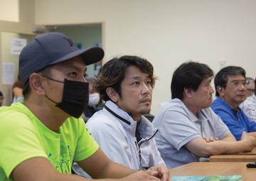 SAFETY COMMITTEE ENHANCES USMC JAPANESE WORKERS' RISK MANAGEMENT AWARENESS / 在沖米海兵隊、安全委員会で日本人基地従業員の危機管理意識高める