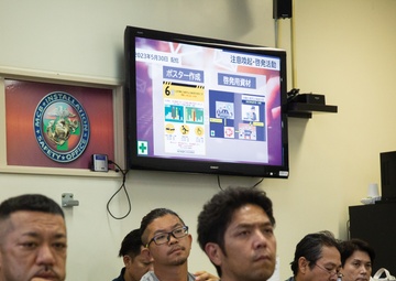 SAFETY COMMITTEE ENHANCES USMC JAPANESE WORKERS' RISK MANAGEMENT AWARENESS / 在沖米海兵隊、安全委員会で日本人基地従業員の危機管理意識高める